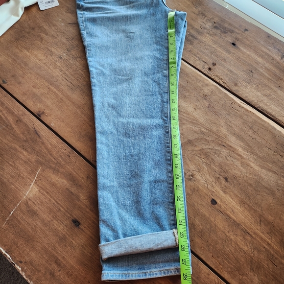 NWT J. Crew Factory Slim Boyfriend Jean - Picture 9 of 9